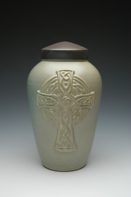 hand thrown ceramic porcelain cremation urns, funeral urns or funerary urns