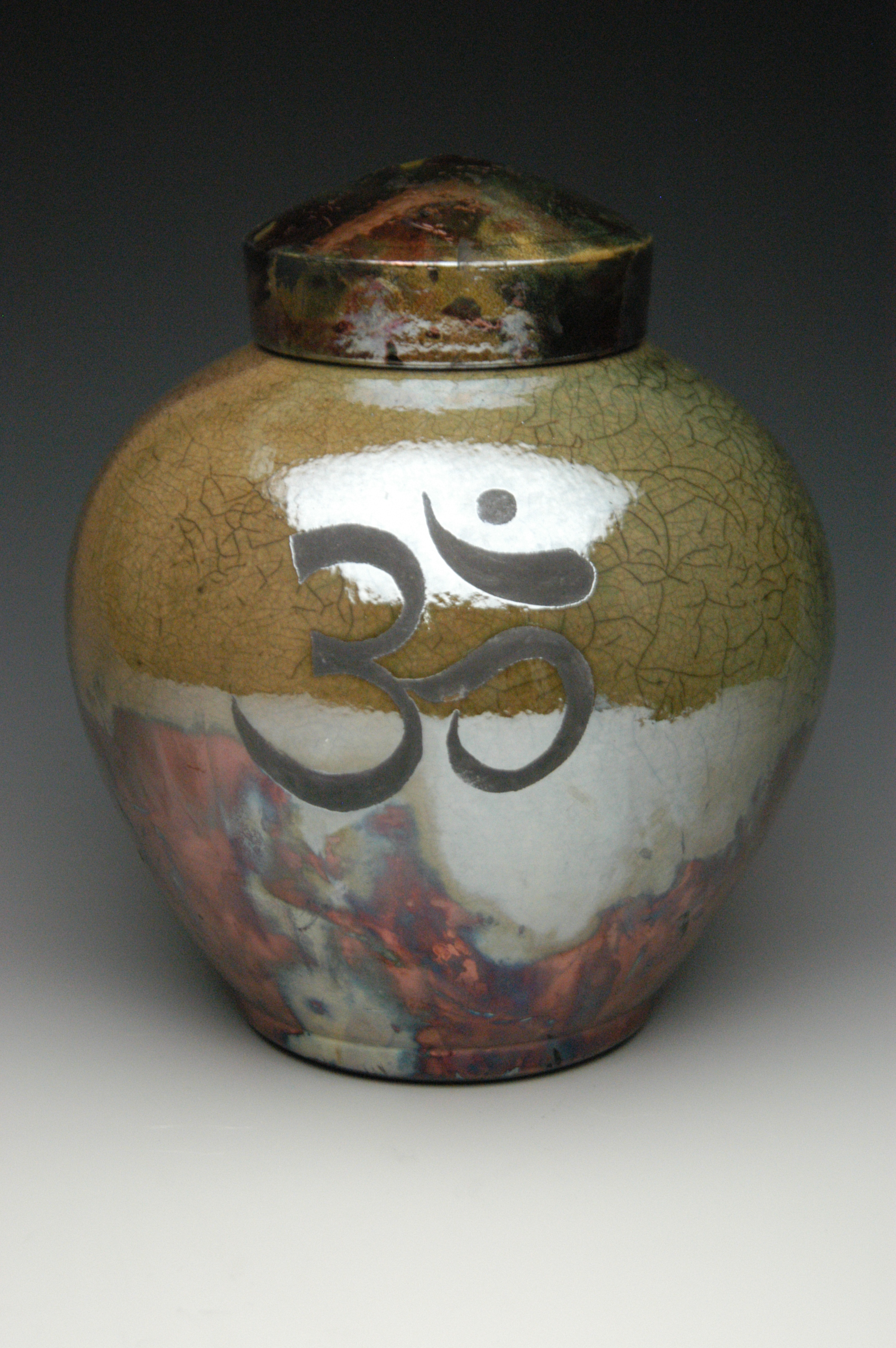 hand thrown ceramic stoneware cremation urns, funeral urns or funerary urns
