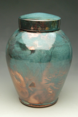 hand thrown ceramic stoneware cremation urns, funeral urns or funerary urns