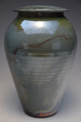 hand thrown ceramic stoneware cremation urns, funeral urns or funerary urns