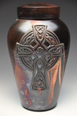 hand thrown ceramic stoneware cremation urns, funeral urns or funerary urns